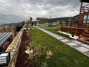 Mustafa Bey Kış Evi Bahçesi